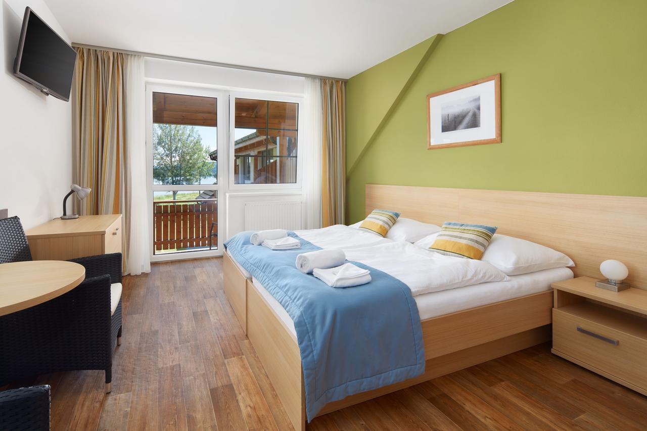 Jbx Resort Hotel Albatros Přední Výtoň Екстериор снимка