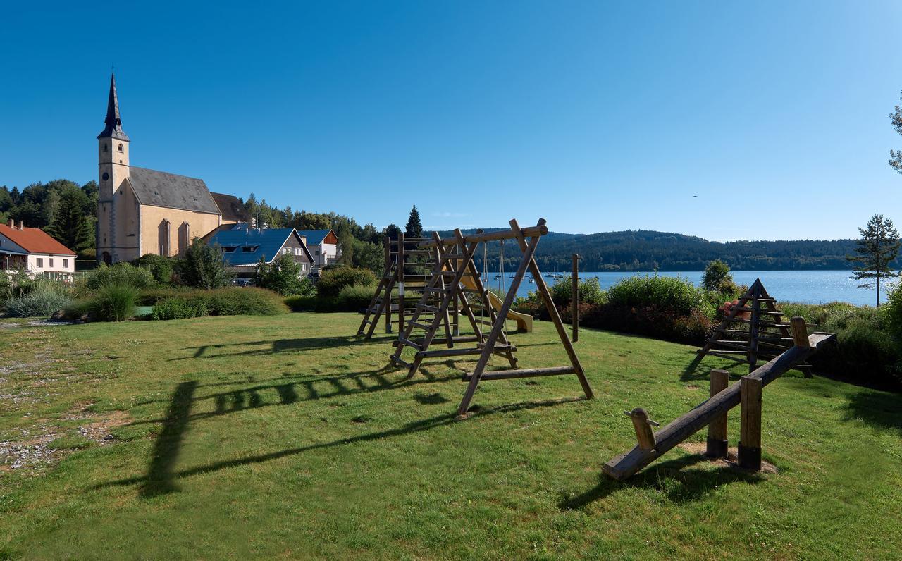 Jbx Resort Hotel Albatros Přední Výtoň Екстериор снимка